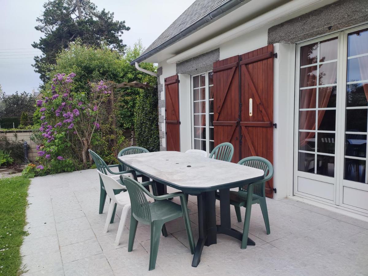 Superbe Villa A 100M De La Plage Jullouville-les-Pins Kültér fotó